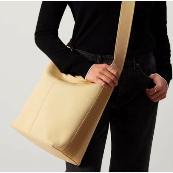 ROTHY'S Bucket Bag Golden Wheat Oversized Tote Crossbody Work Travel Everyday - Picture 3 of 15